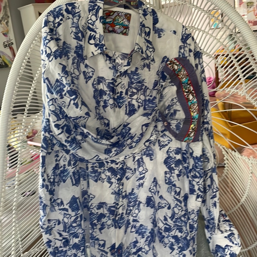 Robert Graham two XL